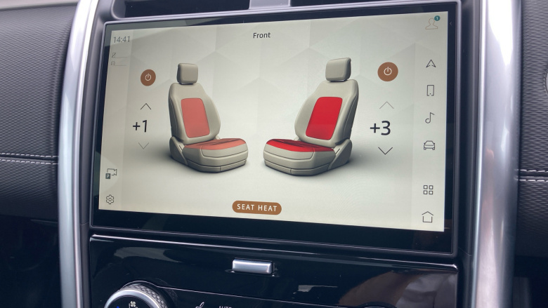 Land Rover Discovery 3.0 D350 Dynamic SE 5dr Auto Diesel Station Wagon